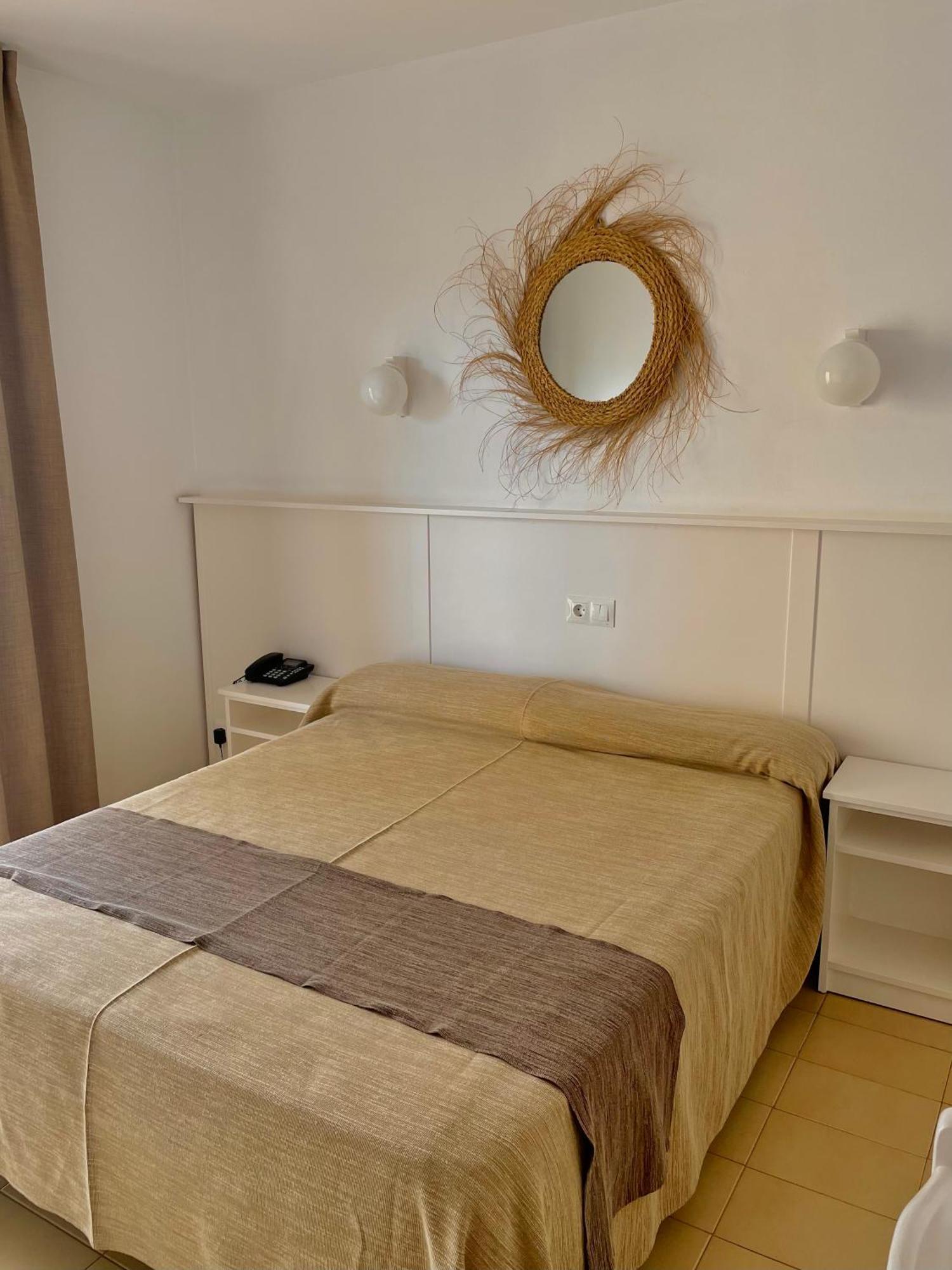 Hotel Stella Maris Blanes Kültér fotó