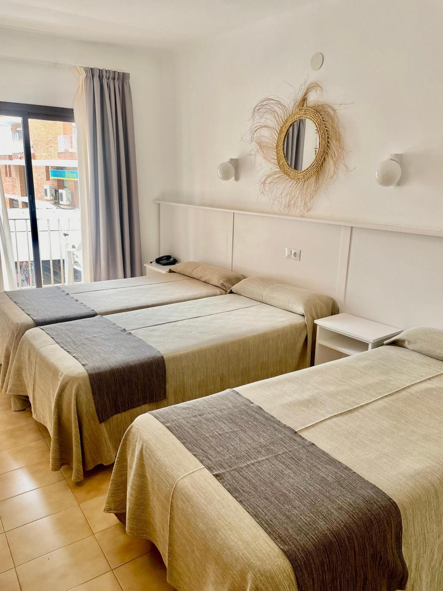 Hotel Stella Maris Blanes Kültér fotó