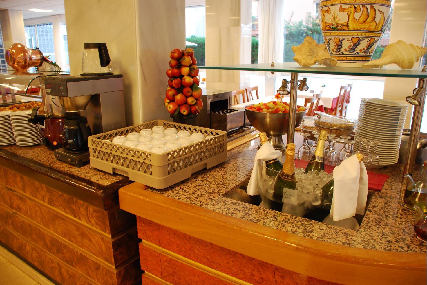 Hotel Stella Maris Blanes Kültér fotó
